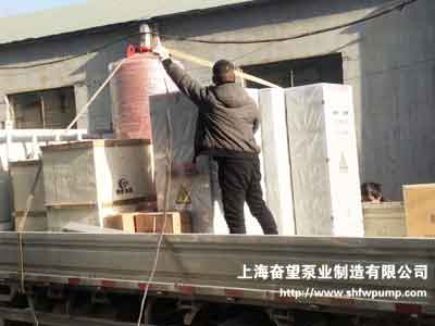 消防水泵供水設(shè)備裝車送貨現(xiàn)場