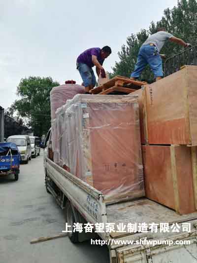 消防泵控制柜及污水泵裝車送貨